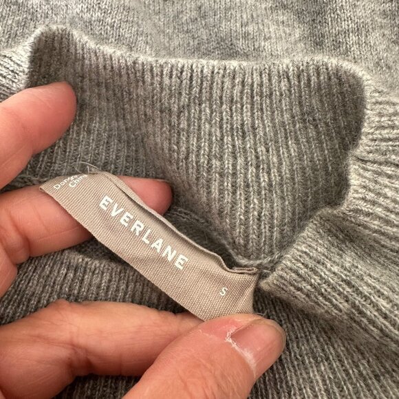 Everlane Mock Neck Cashmere Sweater Ribbed Long Sleeve Lightweight Heather Grey - Picture 9 of 10